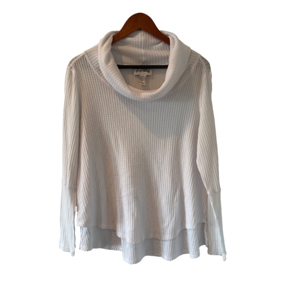 Joseph Ribkoff white waffle turtleneck size 8